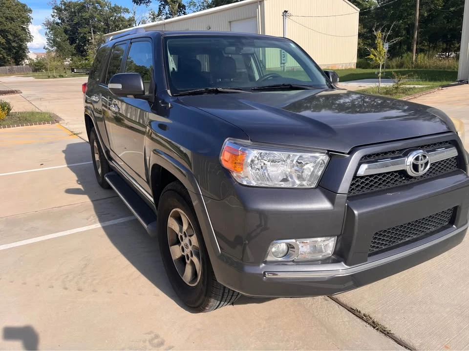 2010 Toyota 4Runner 5th Gen - Image 3 of 13
