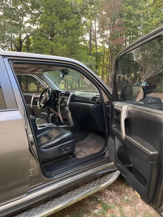 2010 Toyota 4Runner 5th Gen - Image 2 of 20