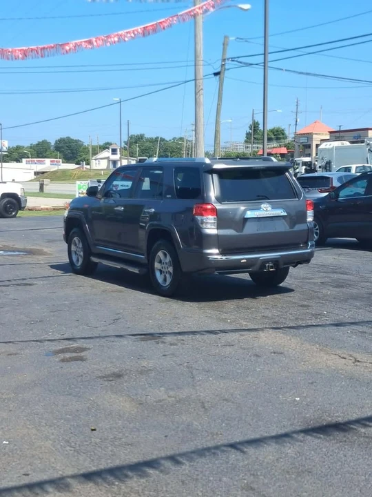 2010 Toyota 4Runner 5th Gen - Image 2 of 7