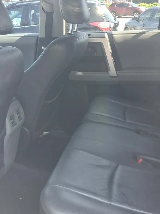 2010 Toyota 4Runner 5th Gen - Image 6 of 7