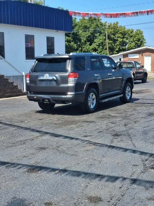 2010 Toyota 4Runner 5th Gen - Image 4 of 7