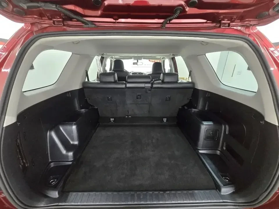 2010 Toyota 4Runner 5th Gen - Image 6 of 10
