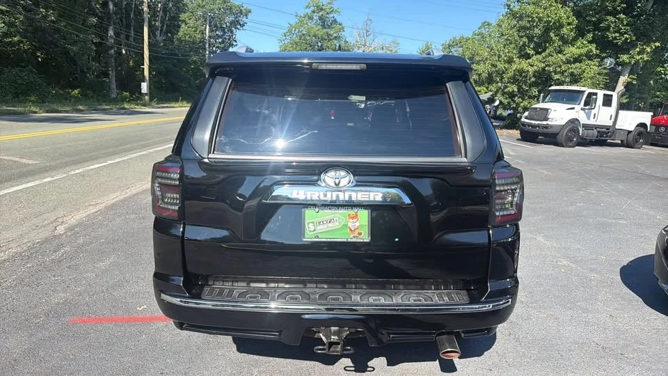 2010 Toyota 4Runner 5th Gen - Image 3 of 20