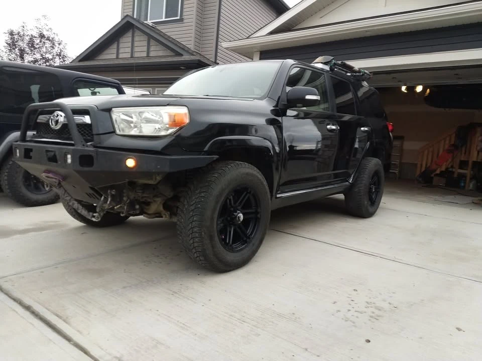 2010 Toyota 4Runner 5th Gen - Image 2 of 20