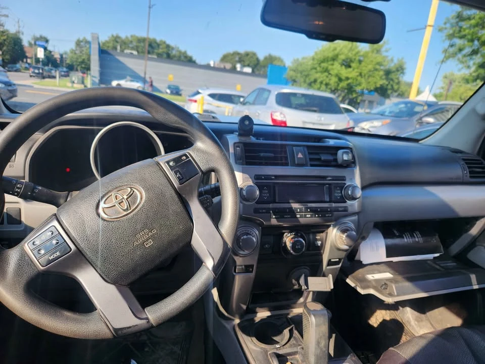 2010 Toyota 4Runner 5th Gen - Image 4 of 13
