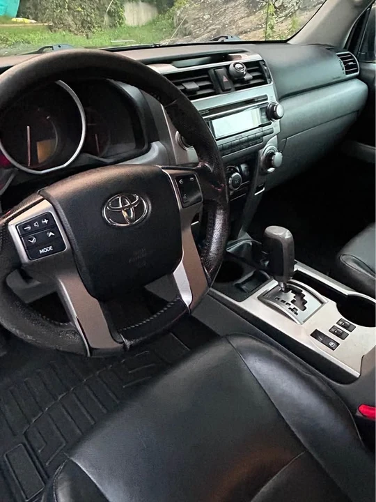 2010 Toyota 4Runner 5th Gen - Image 4 of 7