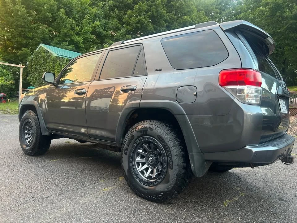2010 Toyota 4Runner 5th Gen - Image 11 of 11