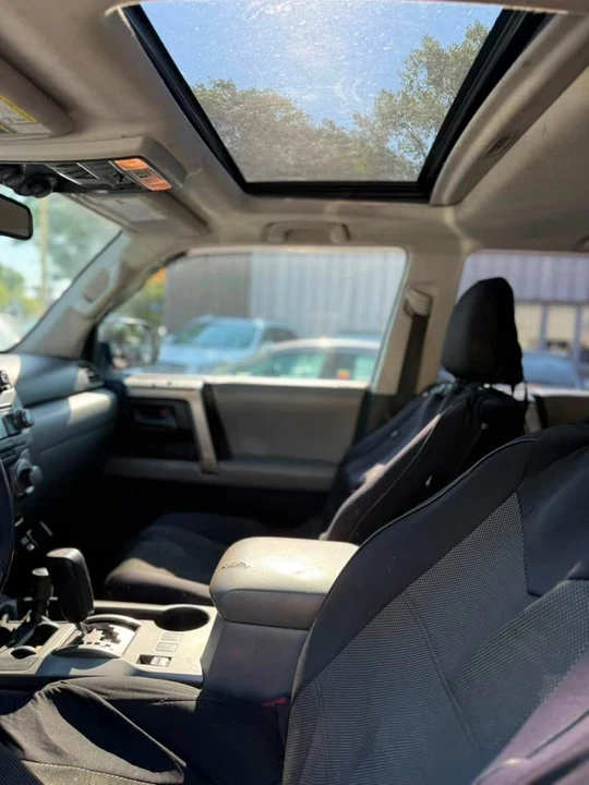 2010 Toyota 4Runner 5th Gen - Image 2 of 12