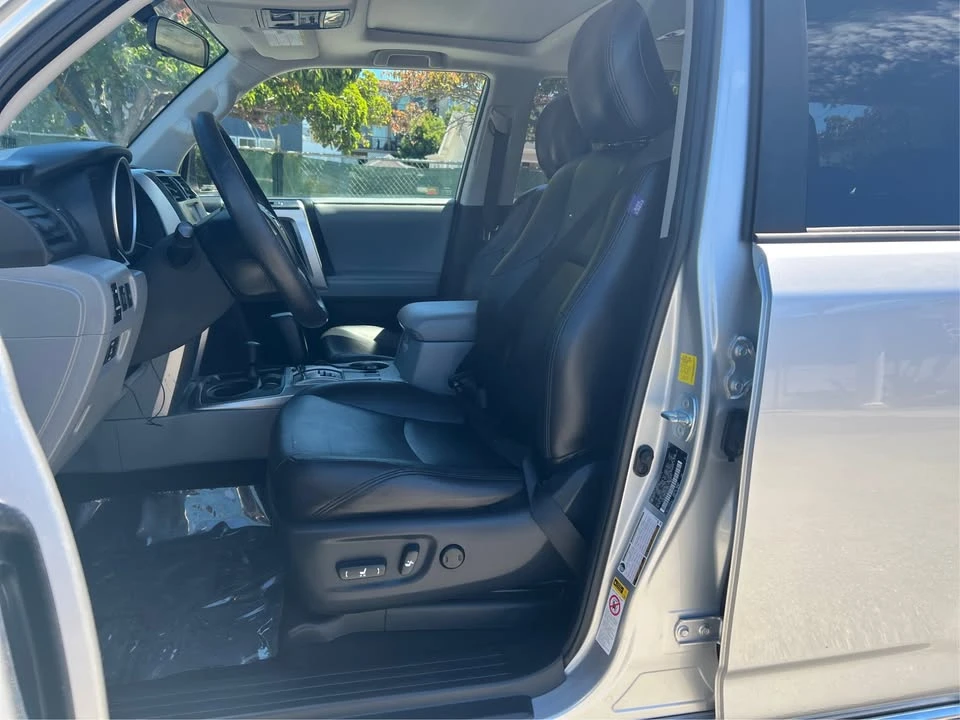 2010 Toyota 4Runner 5th Gen - Image 9 of 20