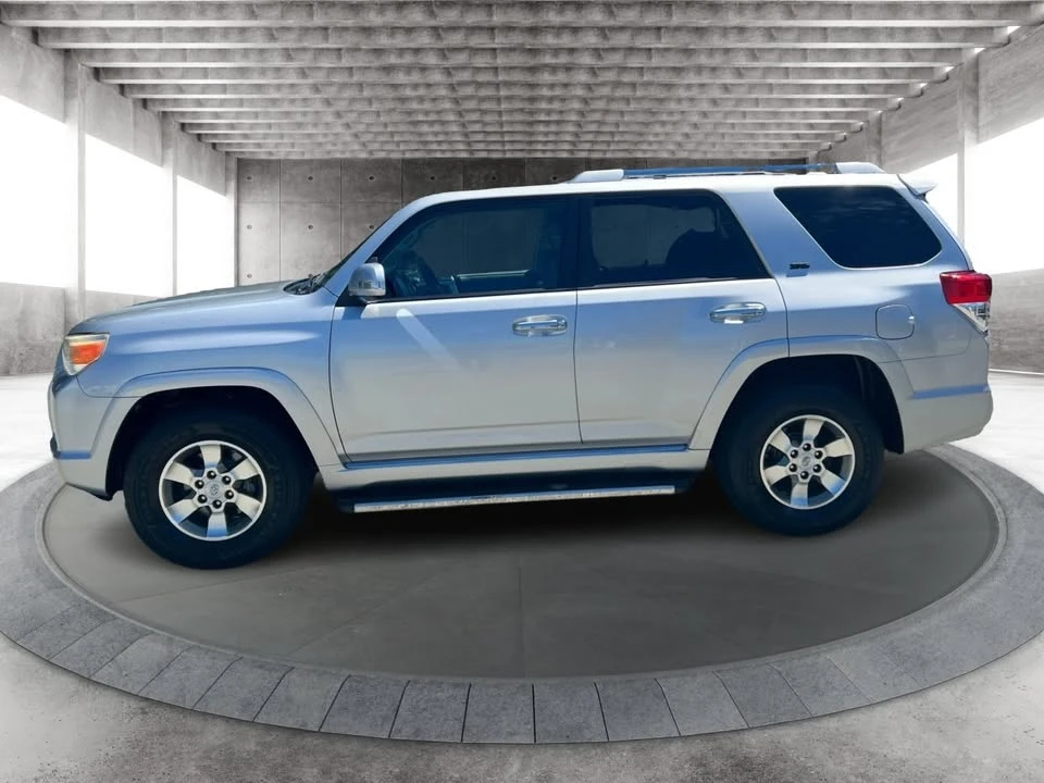 2010 Toyota 4Runner 5th Gen - Image 2 of 20