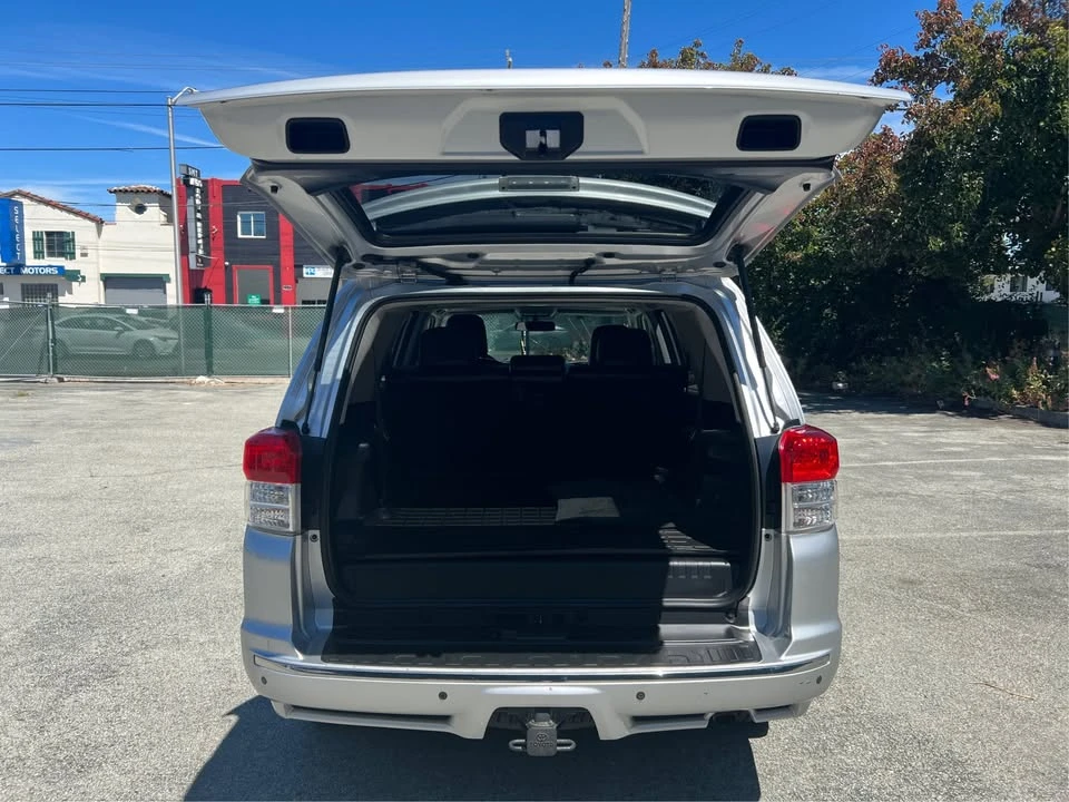 2010 Toyota 4Runner 5th Gen - Image 13 of 20