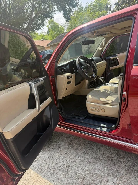 2010 Toyota 4Runner 5th Gen - Image 11 of 12