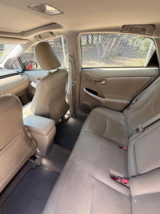 2010 Toyota 4Runner 5th Gen - Image 8 of 12