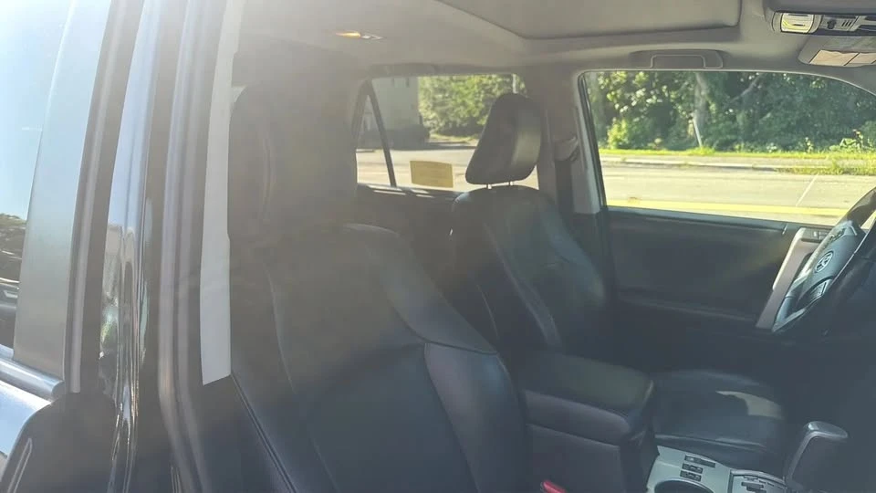 2010 Toyota 4Runner 5th Gen - Image 18 of 20