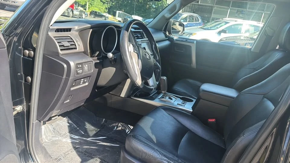2010 Toyota 4Runner 5th Gen - Image 7 of 20