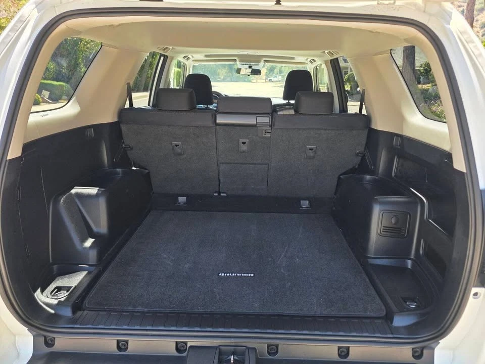 2010 Toyota 4Runner 5th Gen - Image 17 of 20