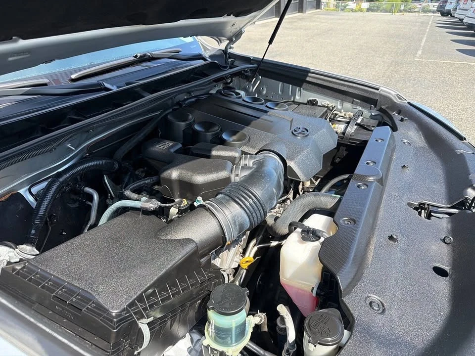 2010 Toyota 4Runner 5th Gen - Image 14 of 20