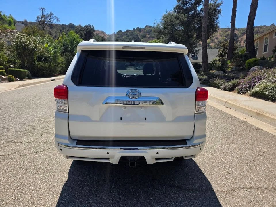 2010 Toyota 4Runner 5th Gen - Image 10 of 20