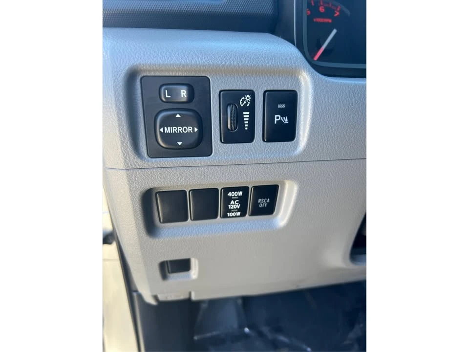 2010 Toyota 4Runner 5th Gen - Image 18 of 20