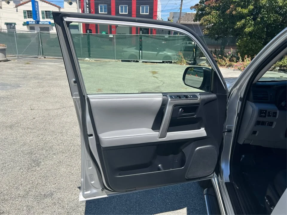 2010 Toyota 4Runner 5th Gen - Image 20 of 20