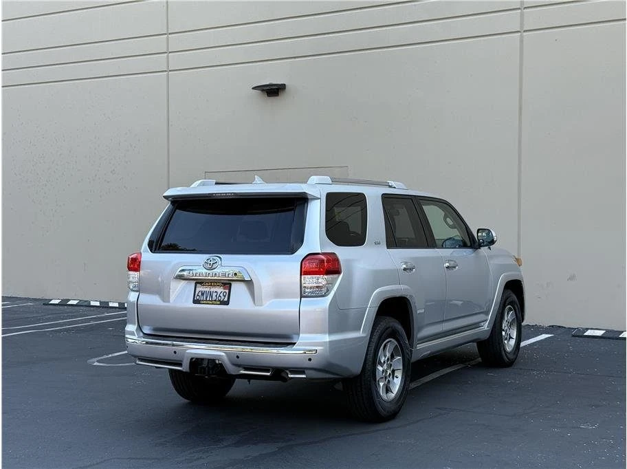 2010 Toyota 4Runner 5th Gen - Image 6 of 20