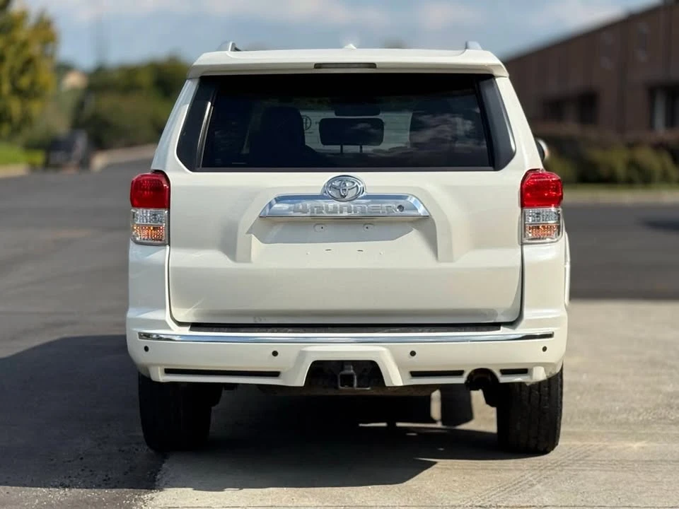 2010 Toyota 4Runner 5th Gen - Image 5 of 20