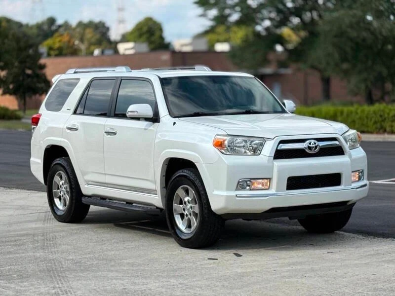 2010 Toyota 4Runner 5th Gen - Image 2 of 20