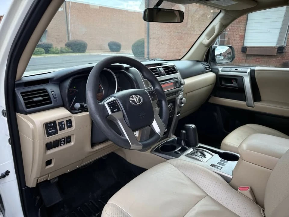 2010 Toyota 4Runner 5th Gen - Image 12 of 20