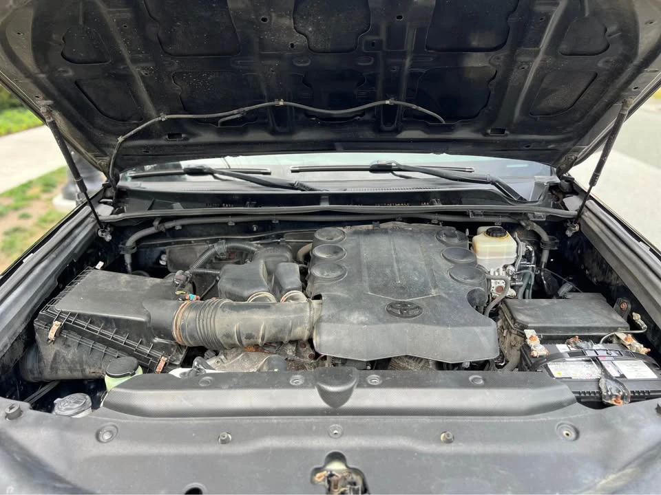 2010 Toyota 4Runner 5th Gen - Image 14 of 17