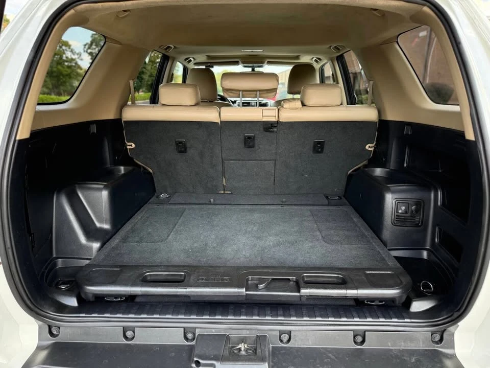 2010 Toyota 4Runner 5th Gen - Image 16 of 20