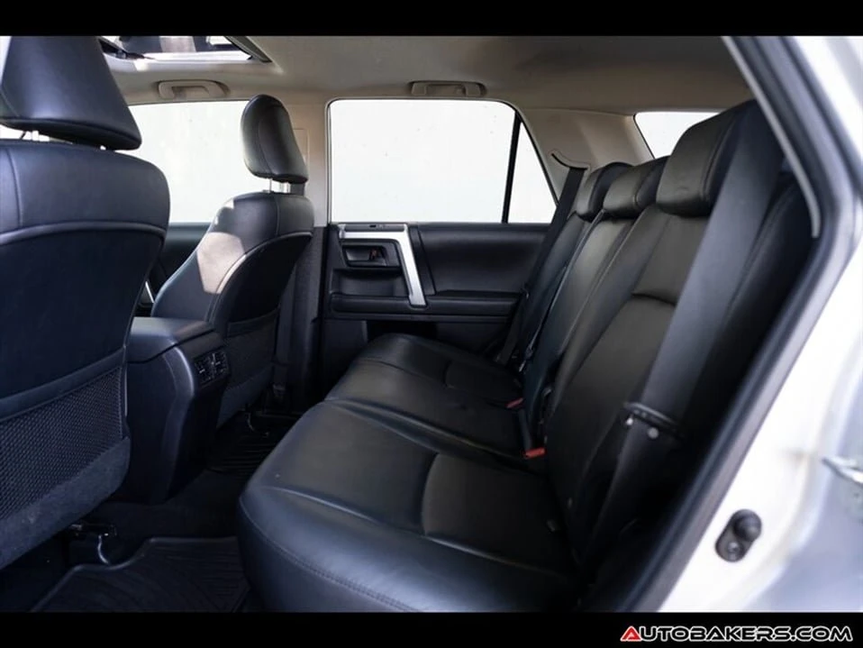 2010 Toyota 4Runner 5th Gen - Image 18 of 20
