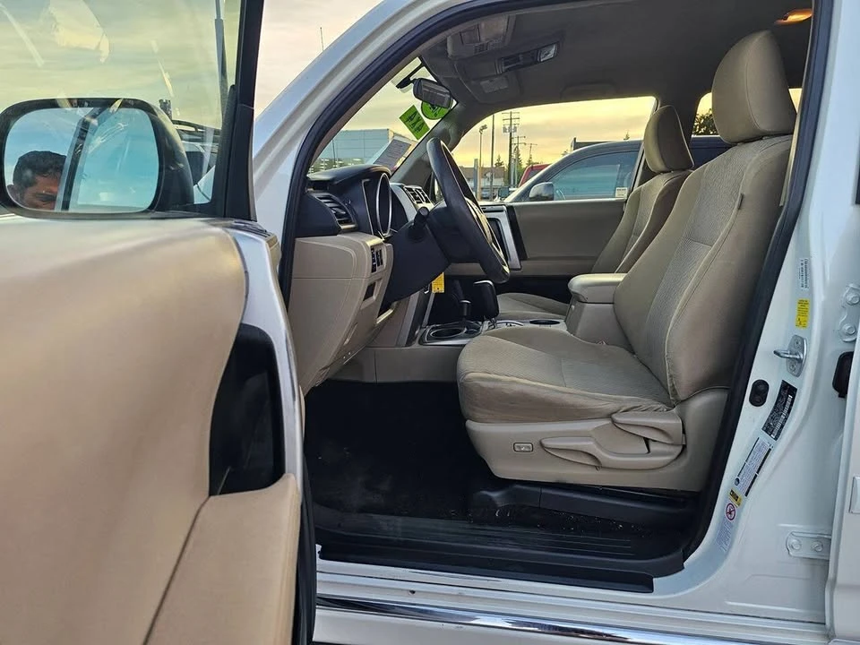 2010 Toyota 4Runner 5th Gen - Image 15 of 20