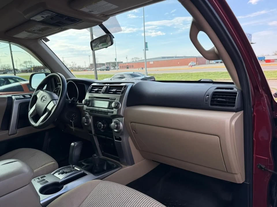 2010 Toyota 4Runner 5th Gen - Image 10 of 20