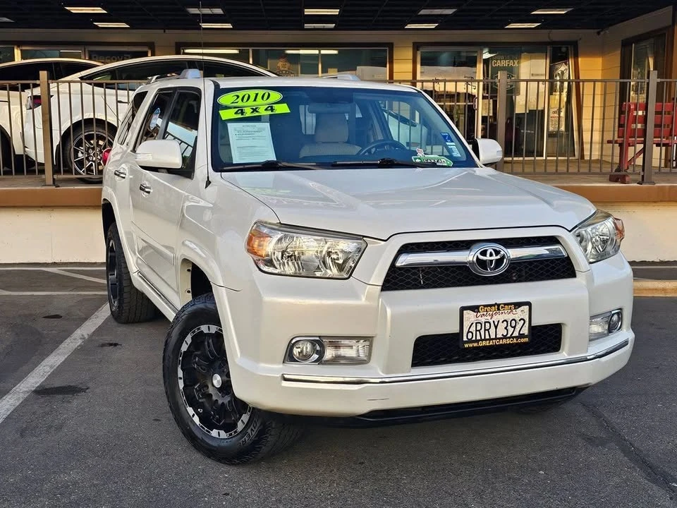 2010 Toyota 4Runner 5th Gen - Image 2 of 20