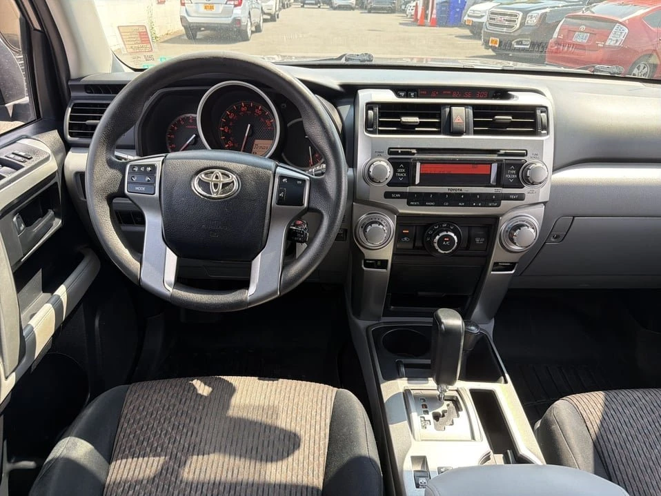 2010 Toyota 4Runner 5th Gen - Image 10 of 20