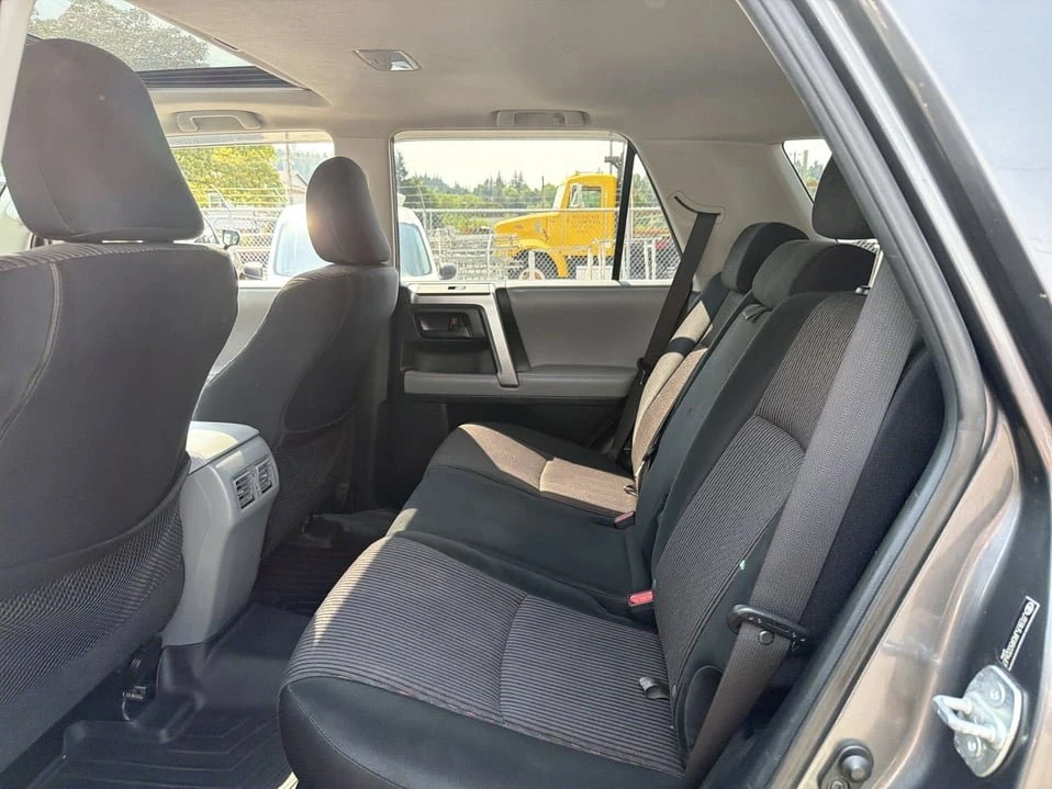 2010 Toyota 4Runner 5th Gen - Image 9 of 20