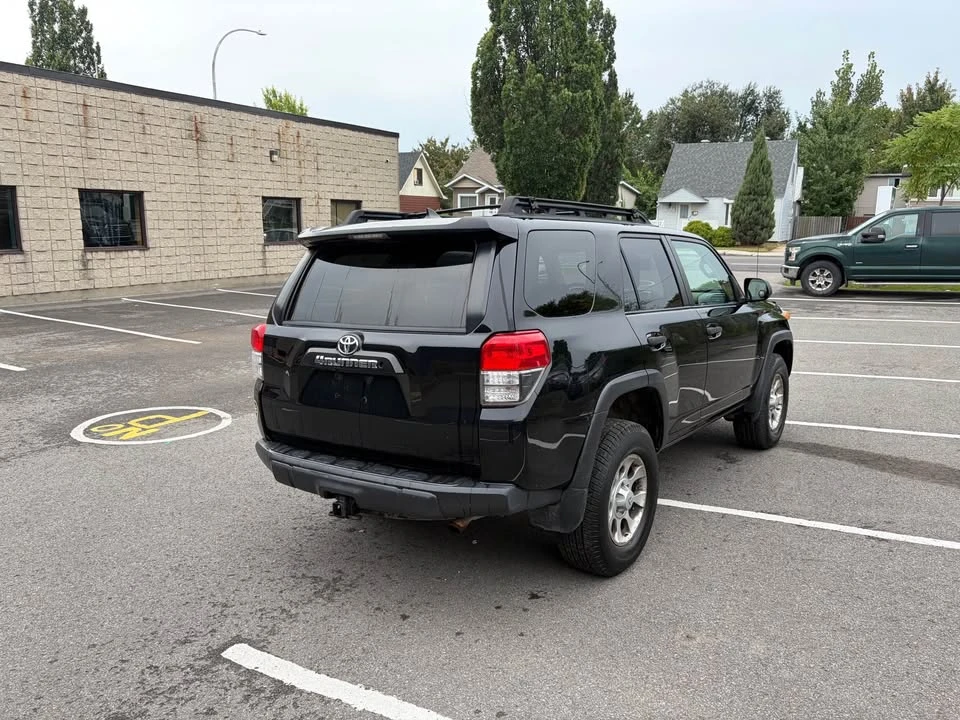 2010 Toyota 4Runner 5th Gen - Image 3 of 13