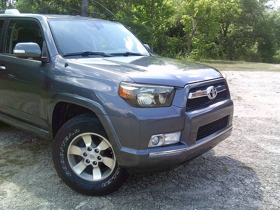 2010 Toyota 4Runner 5th Gen - Image 2 of 20