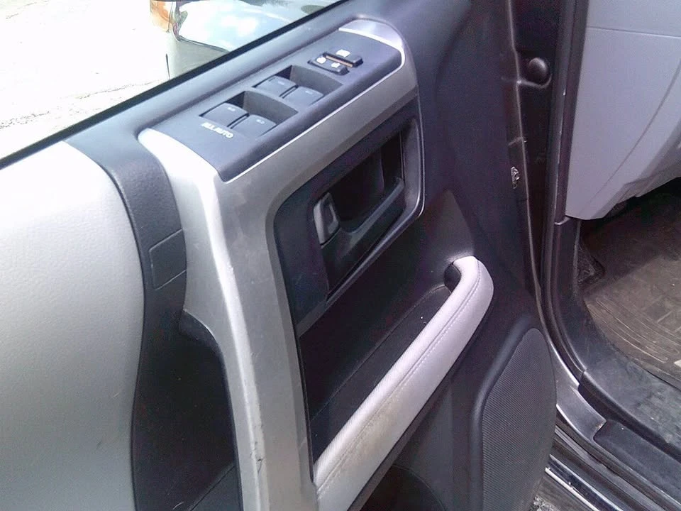 2010 Toyota 4Runner 5th Gen - Image 13 of 20