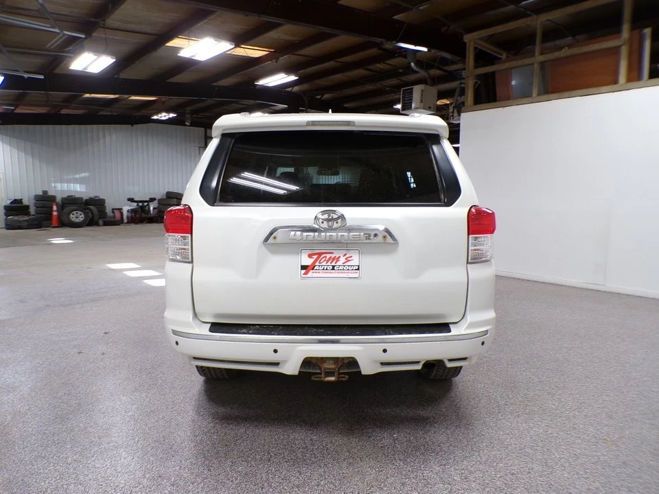 2010 Toyota 4Runner 5th Gen - Image 3 of 16