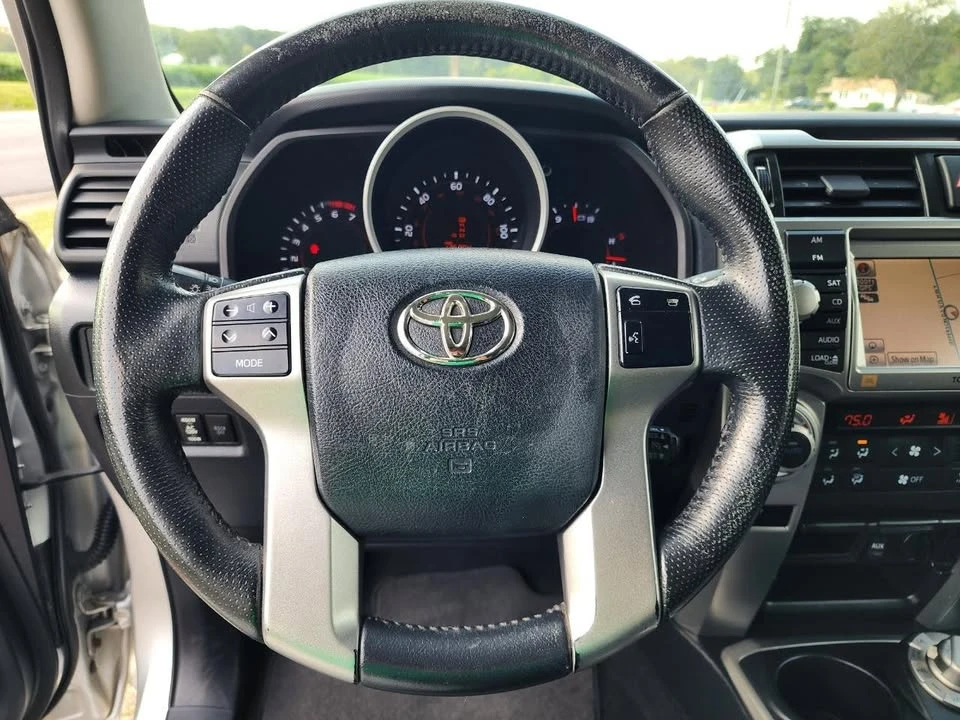 2010 Toyota 4Runner 5th Gen - Image 11 of 20