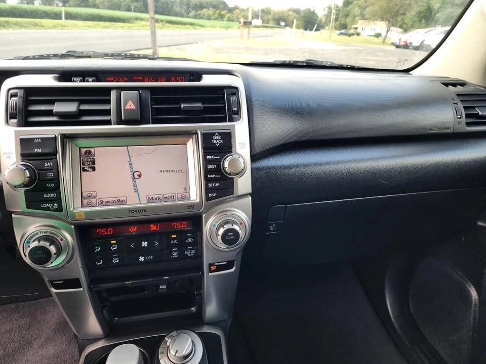 2010 Toyota 4Runner 5th Gen - Image 13 of 20