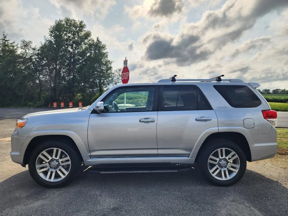 2010 Toyota 4Runner 5th Gen - Image 8 of 20