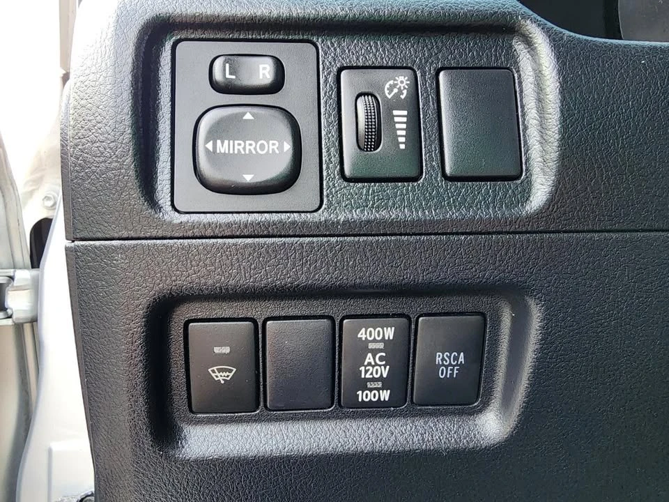 2010 Toyota 4Runner 5th Gen - Image 12 of 20