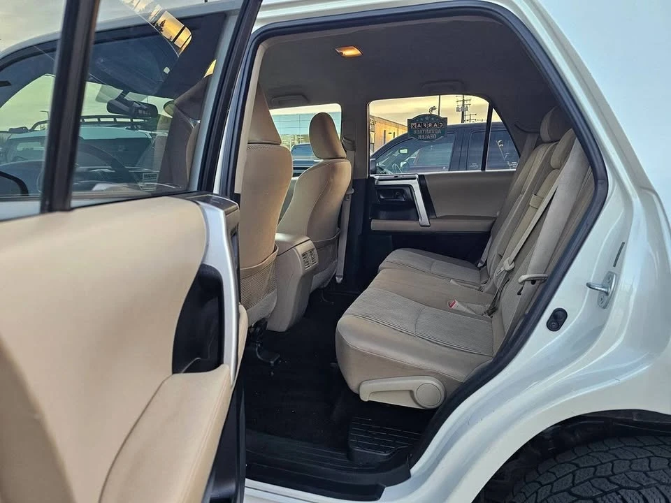 2010 Toyota 4Runner 5th Gen - Image 17 of 20