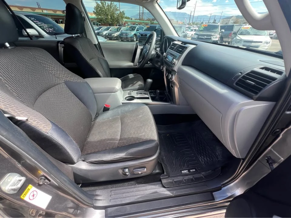 2010 Toyota 4Runner 5th Gen - Image 10 of 13