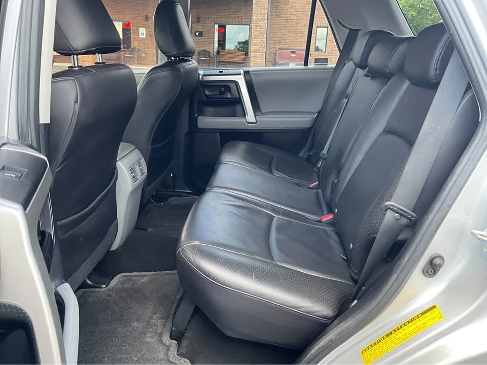 2010 Toyota 4Runner - Image 12 of 21