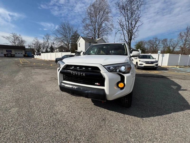 2010 Toyota 4Runner 5th Gen - Image 2 of 12