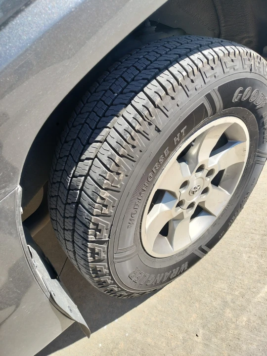 2010 Toyota 4Runner 5th Gen - Image 10 of 13