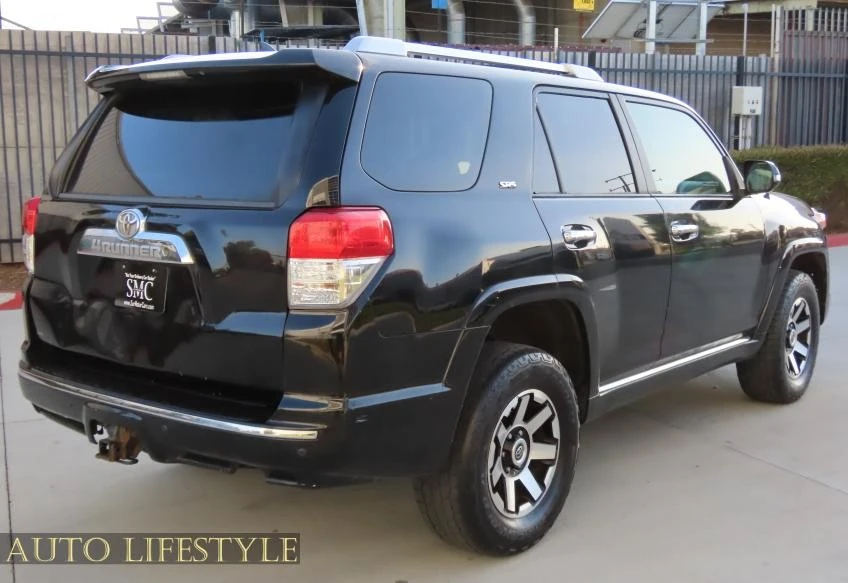 2010 Toyota 4Runner 5th Gen - Image 9 of 21